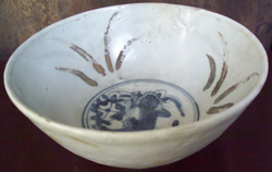 Bowl with Floral Medallion - Chinese Blue and White Porcelain