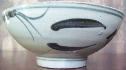 Swatow Bowl with Floral Design - Chinese Blue and White Porcelain