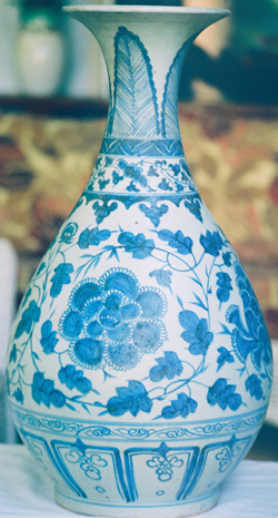 Bottle Vase with Peonies - Chinese Blue and White Porcelain