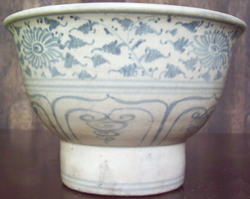 Stemcup with Floral Design - Chinese Blue and White Porcelain