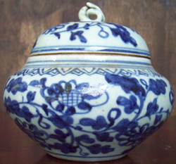 Covered Container with Floral Design - Chinese Blue and White Porcelain