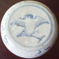 Covered Container witth Bird - Chinese Blue and White Porcelain