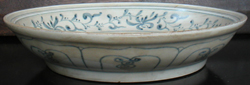 Plate with Fish Scene - Chinese Blue and White Porcelain