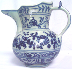 Ewer & Cover with Floral Design - Chinese Blue and White Porcelain
