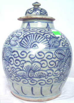 Covered Jar with Floral Design - Chinese Blue and White Porcelain