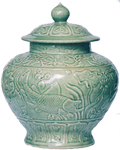 Large Guan with Cover - Chinese Celadon Ceramics