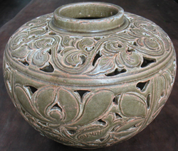 Sculpted Vase of Leafy Design - Chinese Celadon Stoneware Ceramics