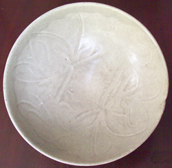 Bowl with Small Foot Rim - Chinese Celadon Stoneware Ceramics