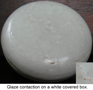 Glaze Contractions on an ancient Chinese White Porcelain Container
