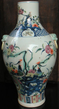 Vase with Colourful Birds - Qing Dynasty Chinese Porcelain