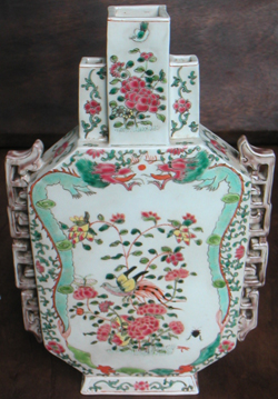 Colourful Rectangular Flask - Qing Dynasty Chinese Porcelain