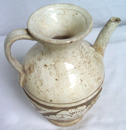 Cizhou Ewer with Floral Design- Chinese Porcelain and Stoneware