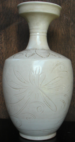 Vase With Floral Decoration  - Chinese Porcelain and Stoneware