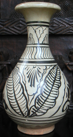 Cizhou Bottle Vase  - Chinese Porcelain and Stoneware