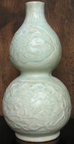 Double-Gourd Vase with Floral Design  - Chinese Porcelain and Stoneware