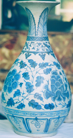 Bottle Vase with Peonies - Chinese Blue and White Porcelain
