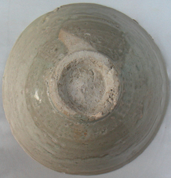Brown Celadon Shipwreck Bowl - Chinese Celadon Stoneware Ceramics