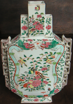 Colourful Rectangular Flask - Qing Dynasty Chinese Porcelain