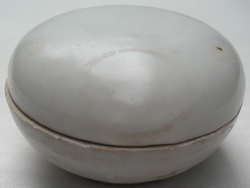 Sung Dynasty Chinese White Porcelain Container For Sale